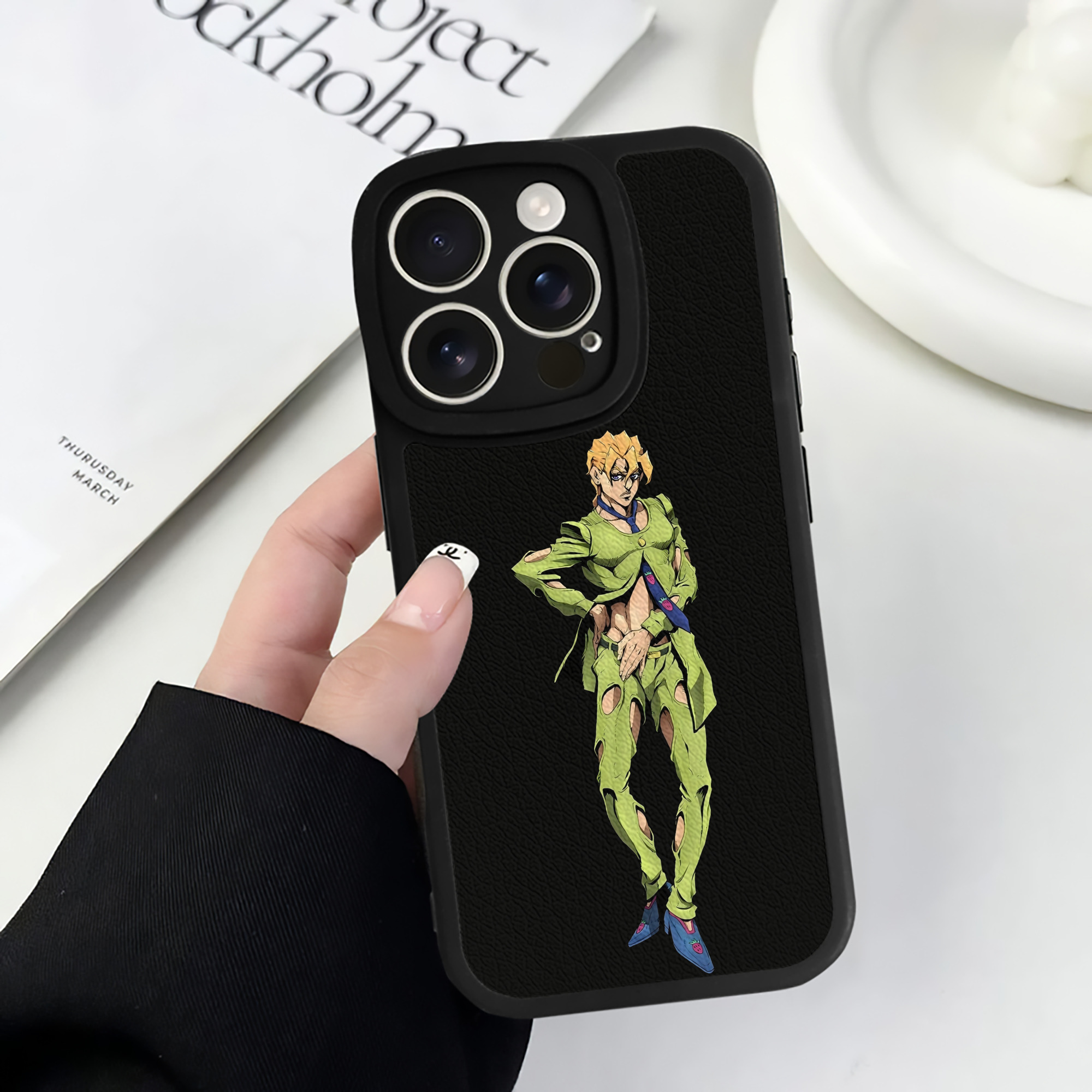 （画像用） ジョジョの奇妙な冒険 パンナコッタ?フー JoJo's Bizarre Adventure Pannacotta Fugo 【iPhone 16シリーズ対応】シリコンスマホケース（レザー調） 材質：シリコン